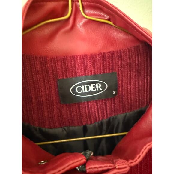 Cider Cool Girl Leather Patchy Jacket, Red Size S - Picture 4 of 7